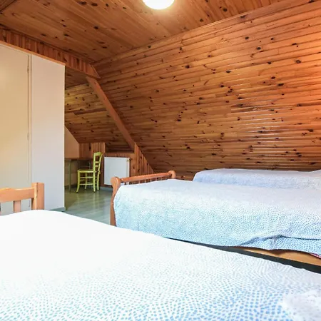 Cozy Home In Montchamp Valdalliere With Wifi